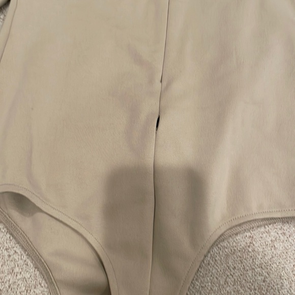 Nicholas the label filipa bodysuit - new with imperfections - Picture 12 of 12